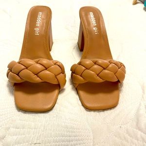 Steve Madden Slides - nude